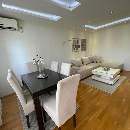 Charme Apartman Kruševac 外观 照片